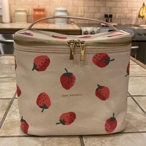 Kate Spade Lunch Tote Strawberry pattern